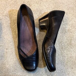 Clarks Black Leather 2 inch Slip On Heels-Size 9.5